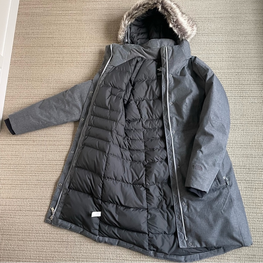 The North Face Women's Arctic Parka Gray Jacket Size Small, Excellent Condition!